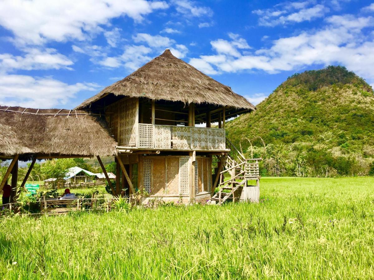 Tado Homestay Limbung Exteriör bild
